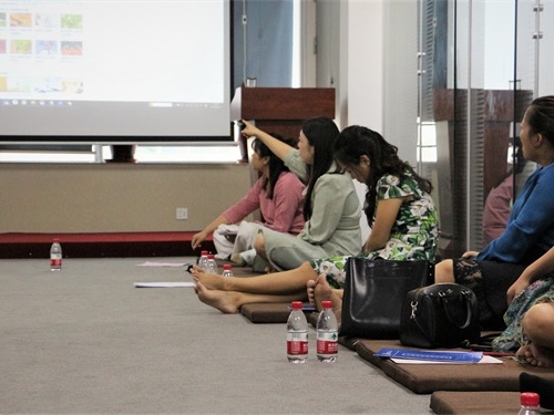 明亮照明总经理荆明慧受邀髓友汇网络营销扒皮会 明亮照明总经理荆明慧受邀髓友汇网络营销扒皮会