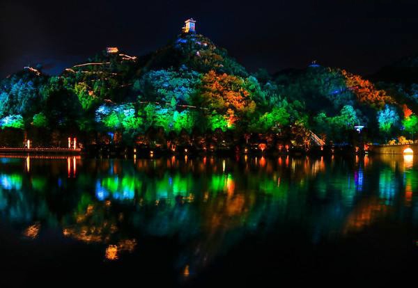 山体亮化