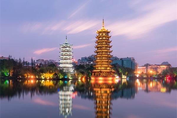 公园景观照明应遵循的设计理念 公园景观照明应遵循的设计理念